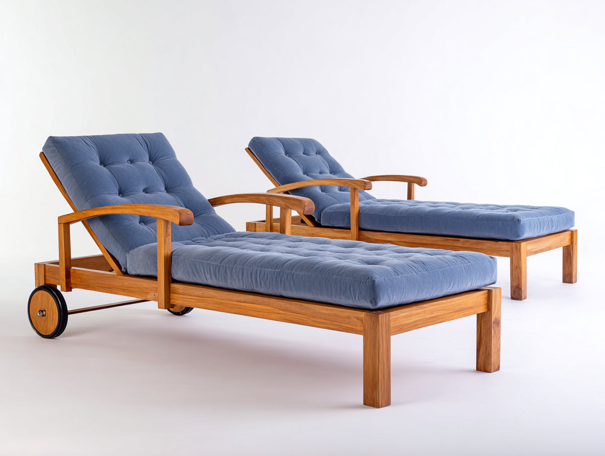Sonnenliege Holz 200 x 70 x 35 cm - Verstellbare Liegefläche mit Polsterauflage - Moderne Gartenliege für Terrasse und Außenbereich